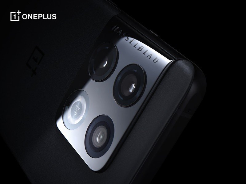 OnePlus 10 Pro debuts in China with a Galaxy S21-style camera array