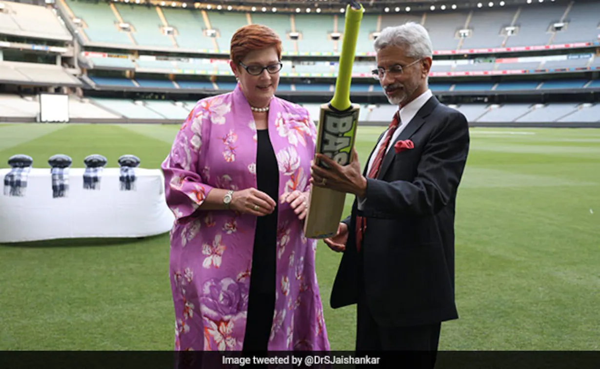 Foreign Minister Gifts Bat Signed By Virat Kohli To Australian Leader