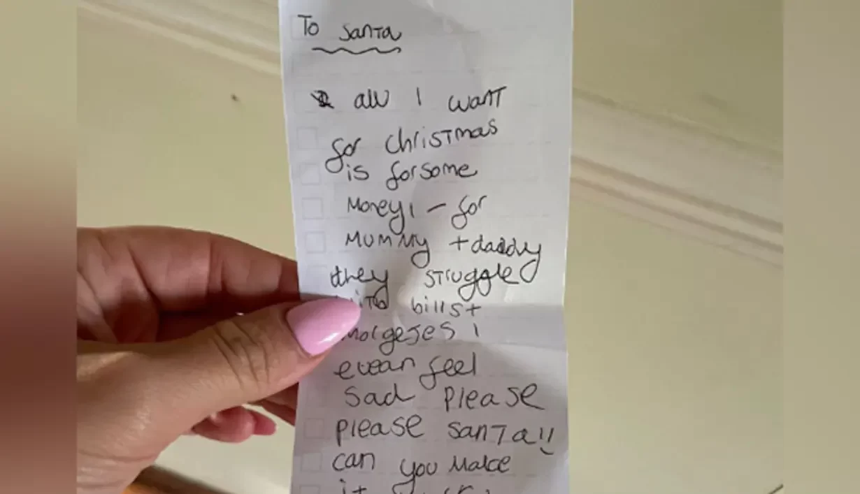 8-Year-Old Girl Asks Santa To ''Bring Money For Mum And Dad'' In Heartbreaking Letter